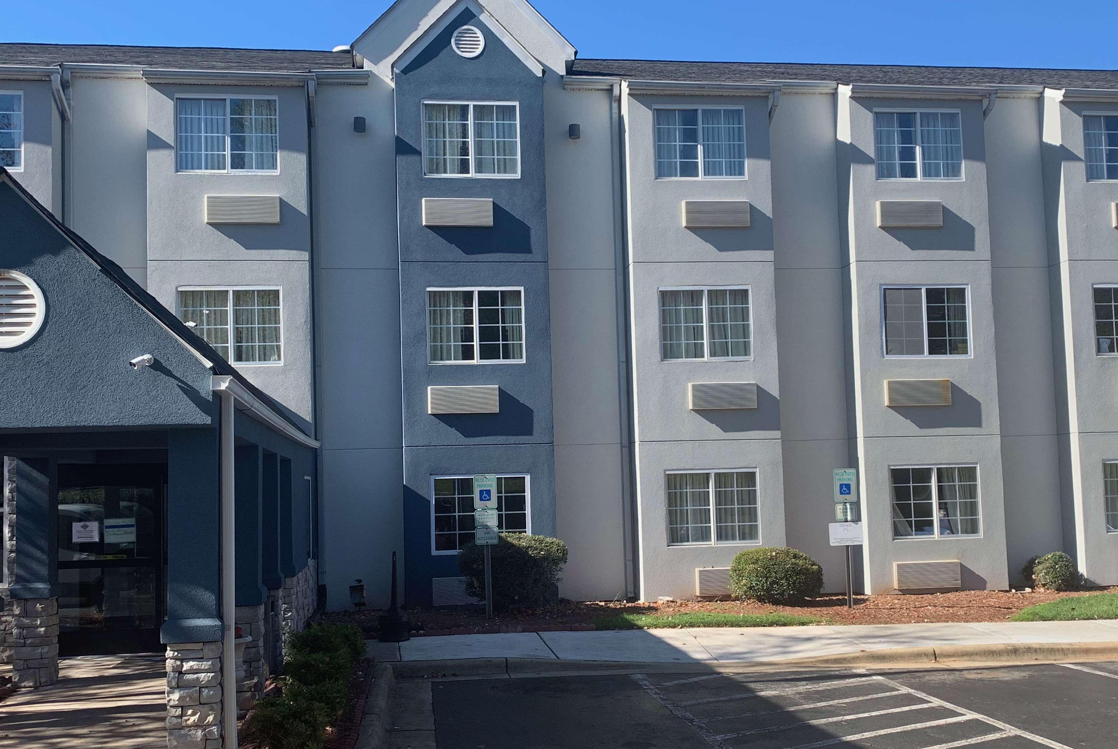 Microtel Inn By Wyndham Charlotte Airport Ngoại thất bức ảnh