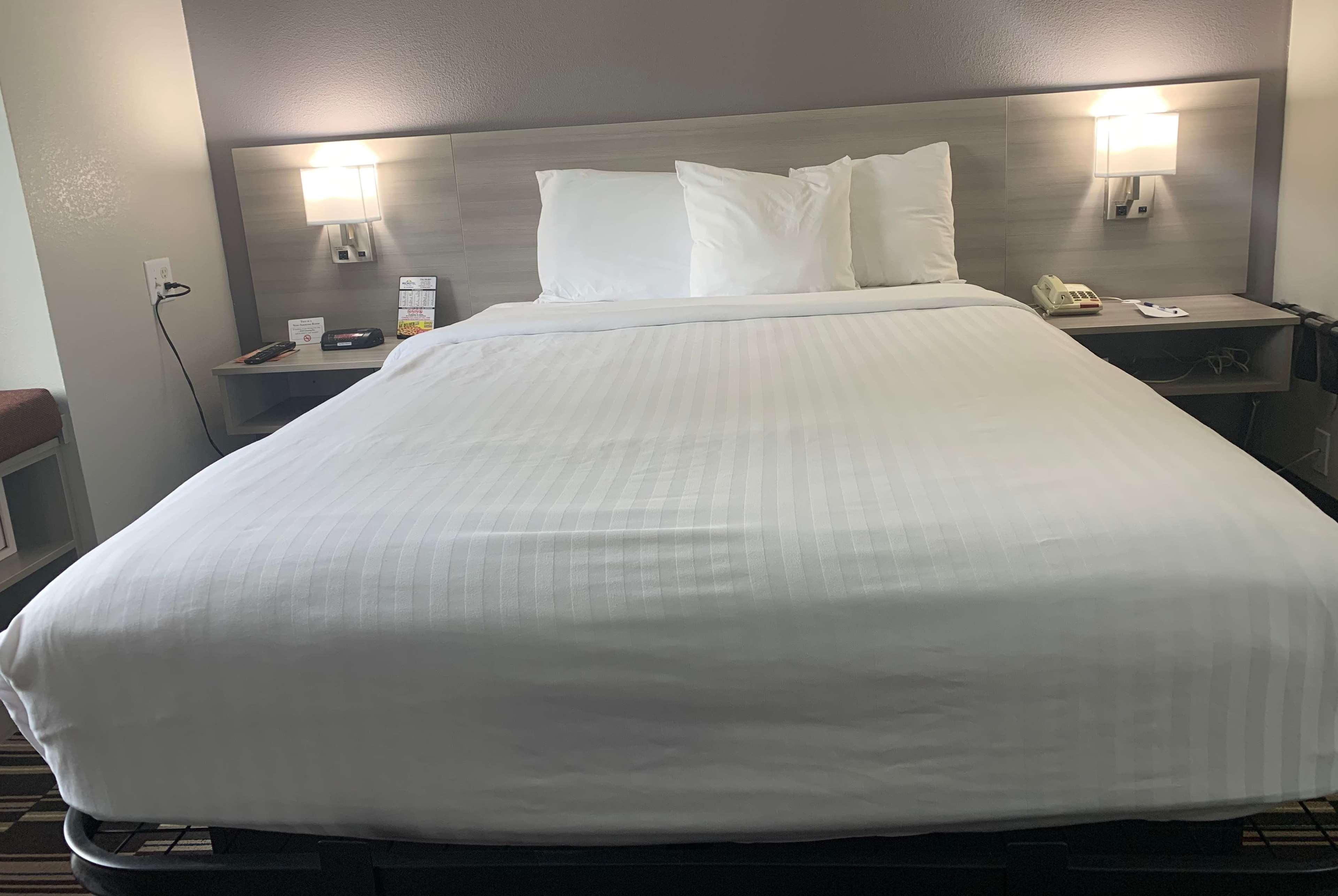 Microtel Inn By Wyndham Charlotte Airport Ngoại thất bức ảnh